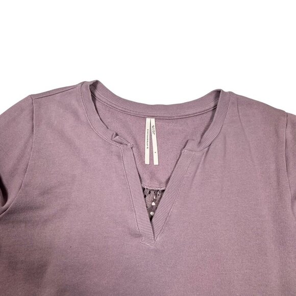 By Anthropologie Eyelet Sweatshirt Top Sz.S Lilac Oversized Embroidered Boho - Picture 10 of 15